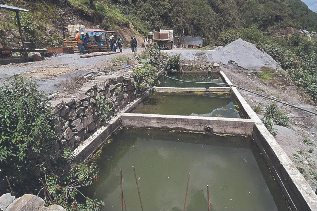 Fiebre del oro amenaza fuentes de agua y bosques en los Yungas de La Paz