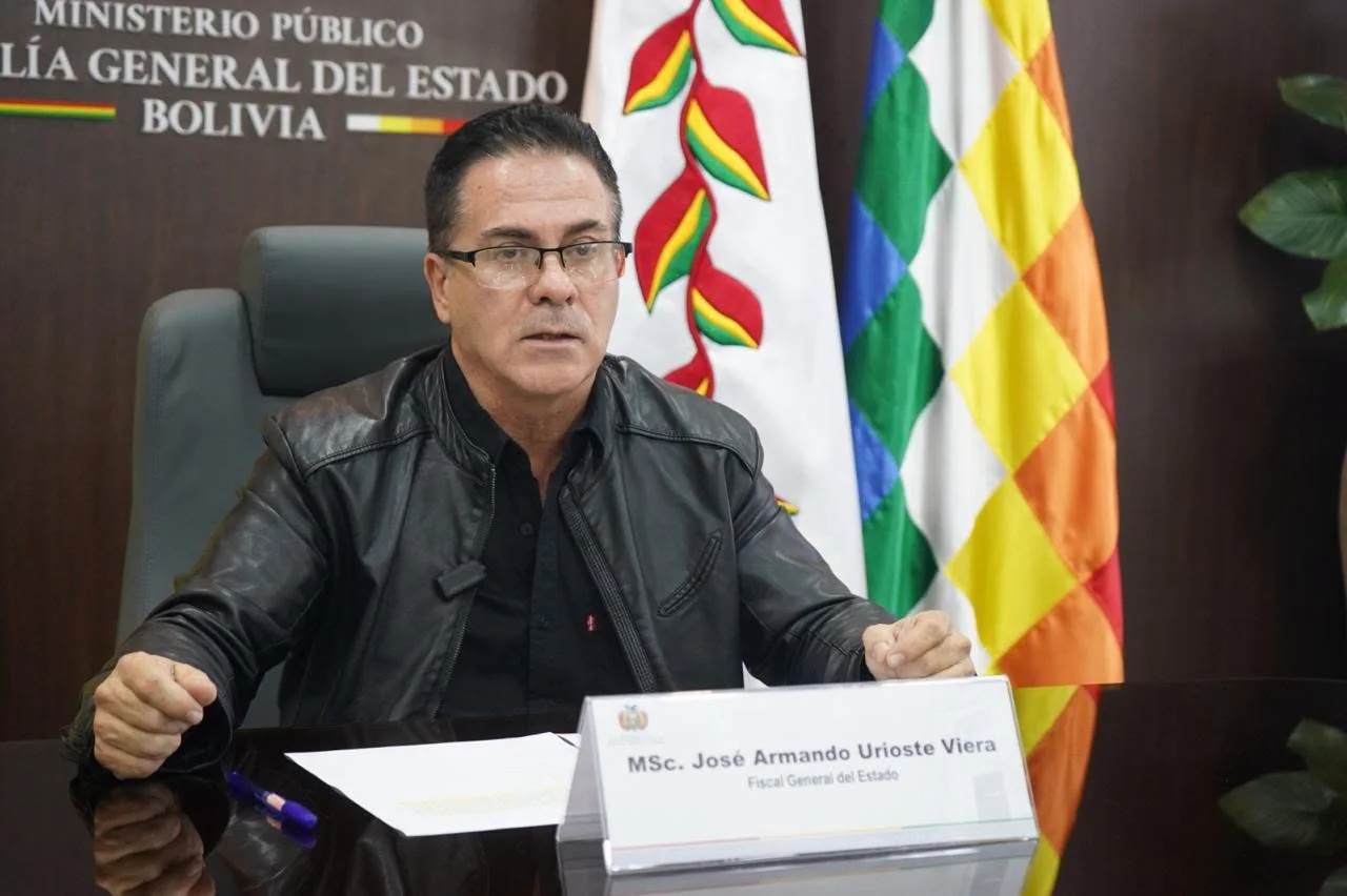 Fiscalía desvincula a 60 funcionarios de la gestión de Mariaca en medio de cuestionamientos