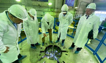 Bolivia Recibe desde Rusia el Primer Componente del Reactor Nuclear de Investigación”