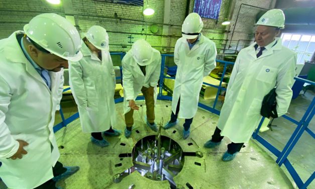 Bolivia Recibe desde Rusia el Primer Componente del Reactor Nuclear de Investigación”