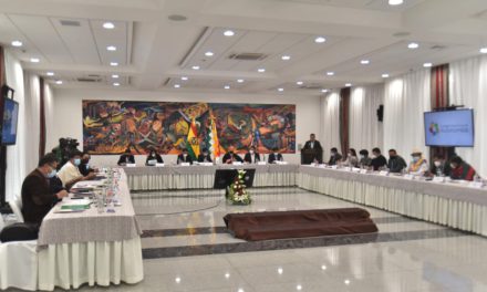 Consejo Nacional de Autonomías abordará crisis hídrica en Bolivia; participación de Camacho pendiente de decisión judicial