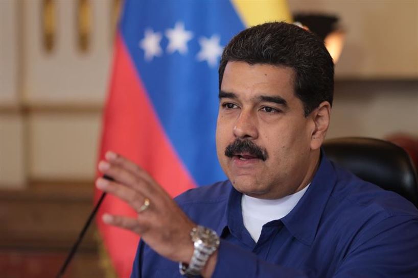 Maduro acusa a WhatsApp de dar datos de usuarios a la «diabla, terrorista y asesina» Corina Machado