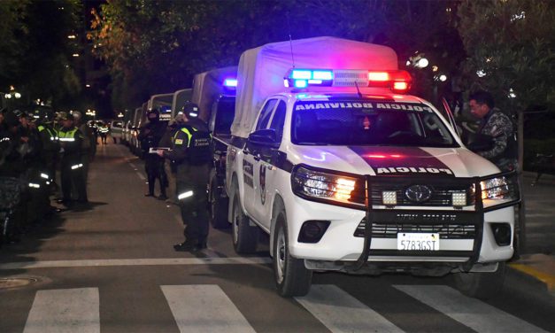 Un policía mata a golpes a su esposa tras una discusión