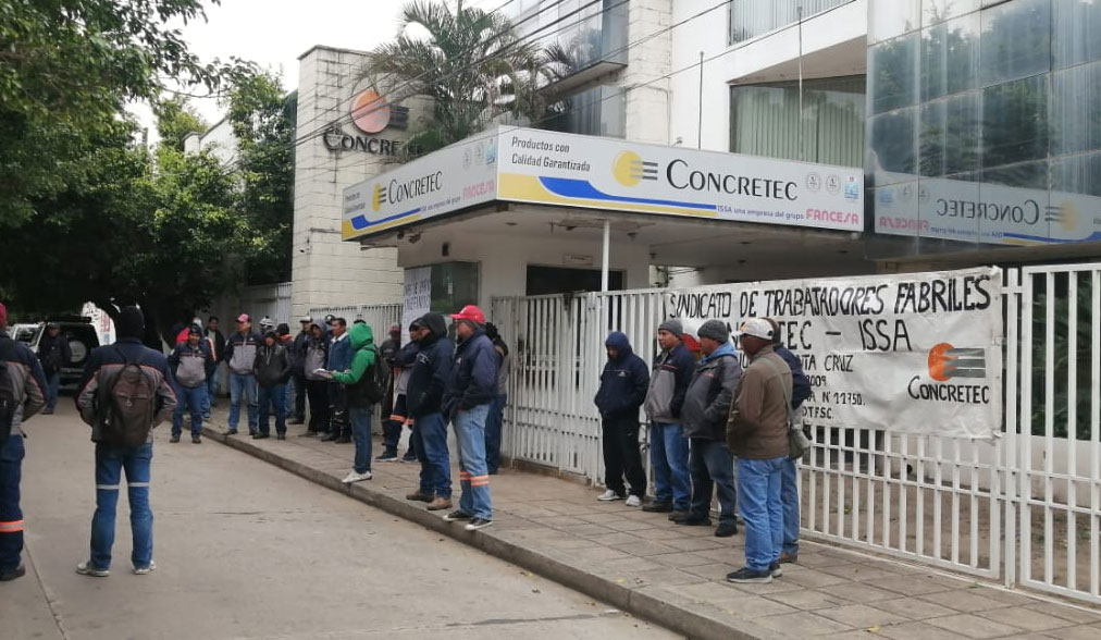 Trabajadores de Concretec paralizan actividades indefinidamente por falta de pago de salarios