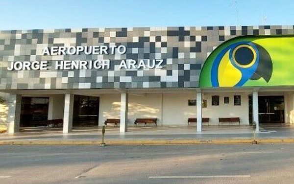 Suspenden operaciones en dos aeropuertos de Beni por humareda