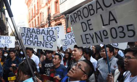 Universitarios exigen aprobar proyecto de Ley 035 de “jubilación forzosa”