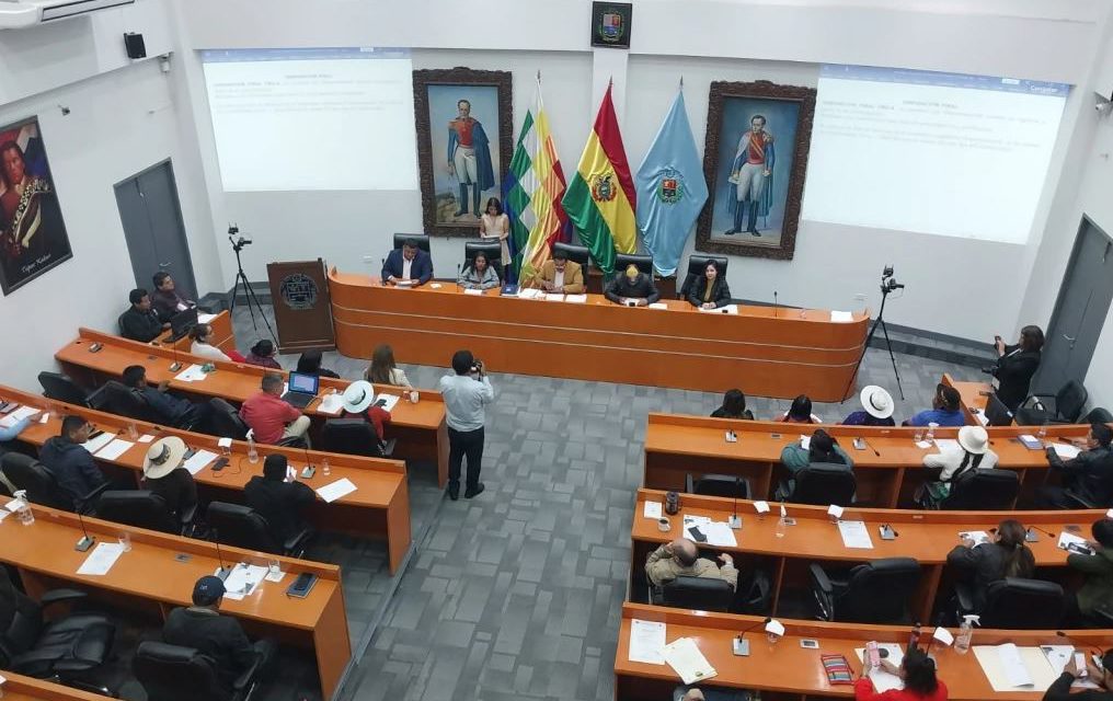 ASAMBLEA TRATARÁ REDUCCIÓN DE SALARIOS EN LA GOBERNACIÓN DE COCHABAMBA