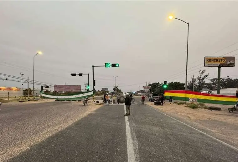 Conoce los puntos de bloqueo instalados en esta jornada de paro cívico en Santa Cruz