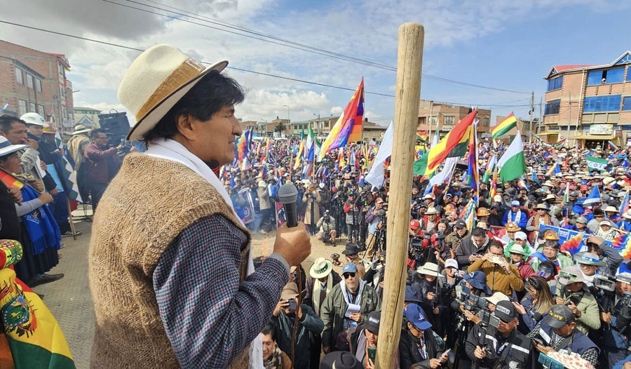 Evo inicia la marcha desde Caracollo y dice: ‘el que bloquea Bolivia es Lucho y su gobierno, no hay plata’