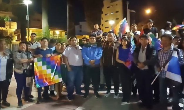 Evistas en emergencia, amenazan con bloqueo nacional tras orden de aprehensión de Evo