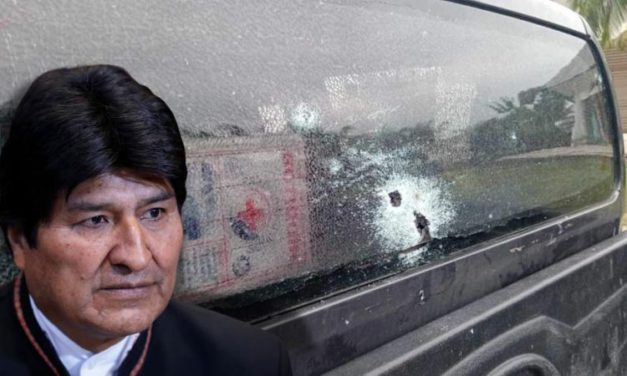 Evo Morales asegura no portar armas, tras admitir haber disparado en un incidente en Villa Tunari