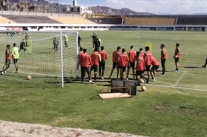 La Verde cierra entrenamientos con la compañía de sus hinchas