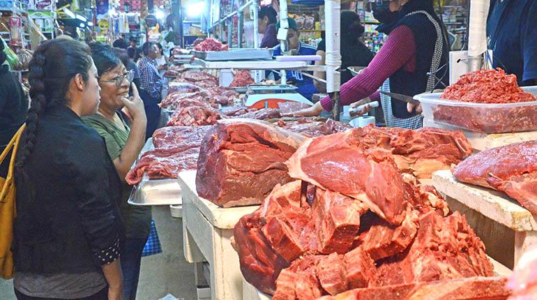 Sin carne en los mercados: Algunos comerciantes comienzan un paro indefinido