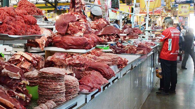 Contracabol declara cuarto intermedio en paro y reanuda venta de carne; prevé reunión este viernes