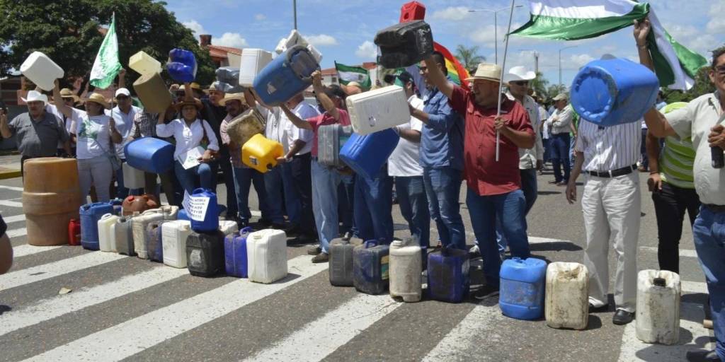 Sectores productivos formalizan el pedido de liberación de la importación y comercialización de combustibles