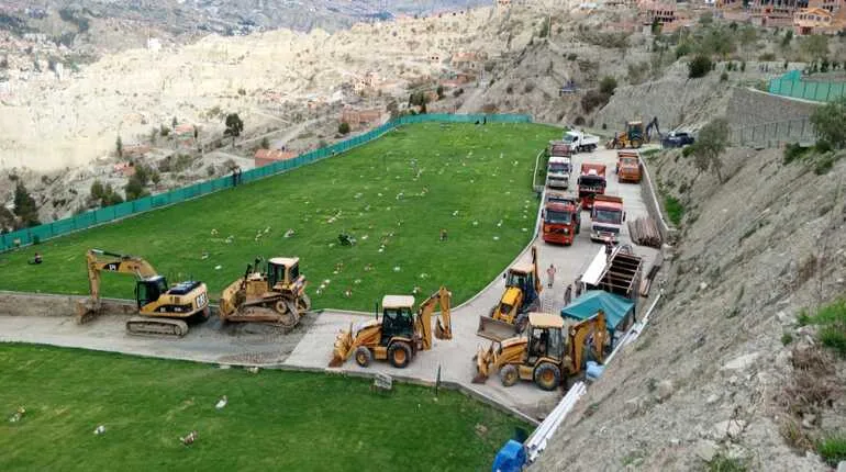 Inmobiliaria afirma que retrasos en autorizaciones frenan mitigación de emergencias en Bajo Llojeta y Cementerio Los Andes