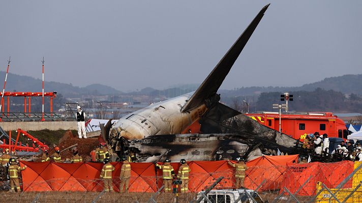 Milagrosa supervivencia de dos tripulantes en tragedia de Jeju Air en Corea del Sur