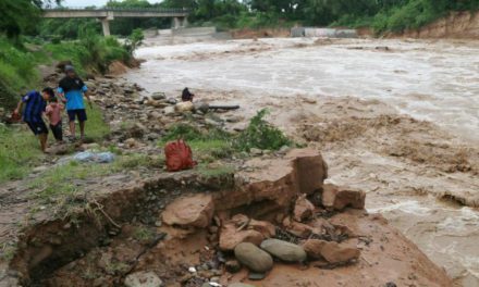 Lluvias y riadas dejan a más de 175 municipios afectados en siete departamentos