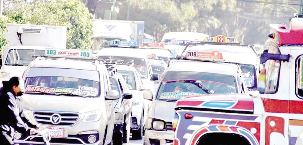 Cochabamba debate hoy sobre aumento de pasaje