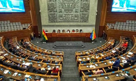 Cámara de Diputados: Ley de escaños es aprobada en sus dos estaciones y es remitida al Senado para su sanción