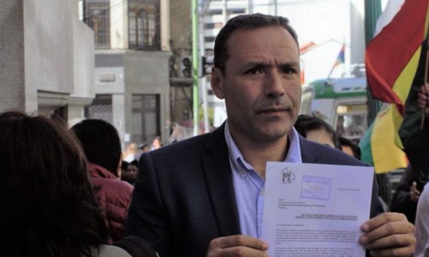 Zambrana denuncia “genocidio cultural” contra el oriente y promete llevar lucha cívica a instancias internacionales