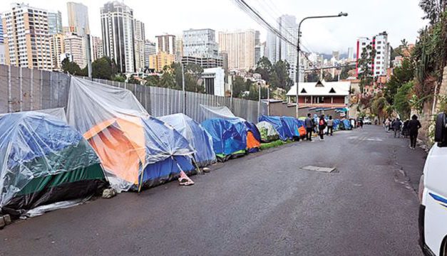 Reclutamiento militar arranca con filas en cuarteles del país