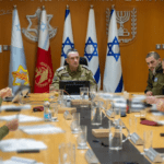 El gabinete de seguridad de Israel se reúne para aprobar el cese al fuego con Hamas y la liberación de rehenes en Gaza