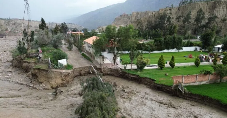 Bolivia enfrenta un periodo crítico por lluvias