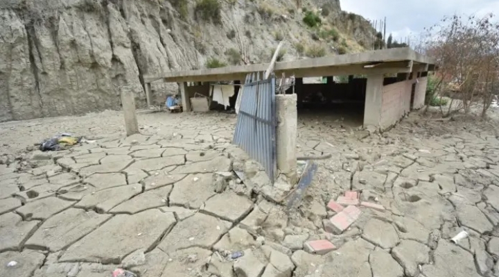 Empresa Kantutani no trabaja en zona afectada de Bajo Llojeta