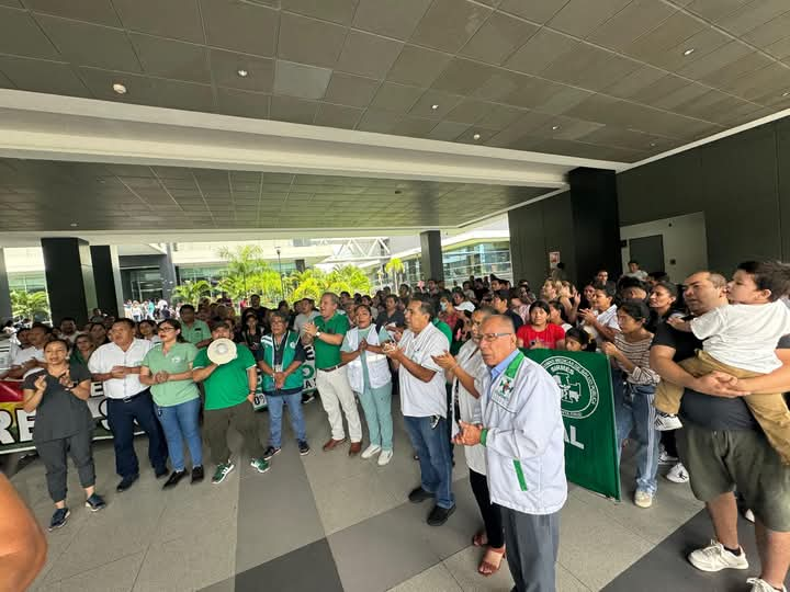 Alcaldía cruceña enfrenta recortes y protestas laborales