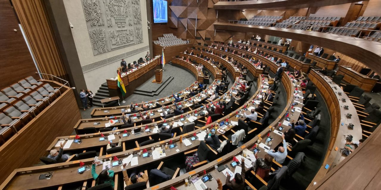 Convocan para el viernes a sesión del pleno de la Cámara de Diputados para tratar la Ley de Escaños