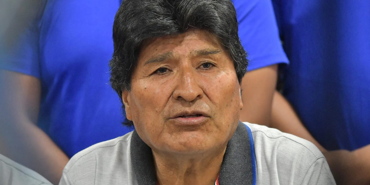 Evo Morales propone destinar Bs 40 millones de propaganda electoral a un bono para viudas con hijos menores