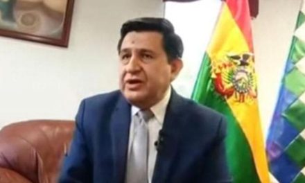 Baldelomar: Este domingo llega el primer boliviano deportado por Trump