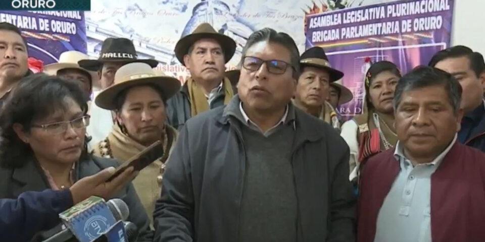 Autoridades de Oruro respaldan la industrialización del litio y piden celeridad en la aprobación de contratos