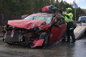 Accidente en autopista deja 10 heridos y daños materiales