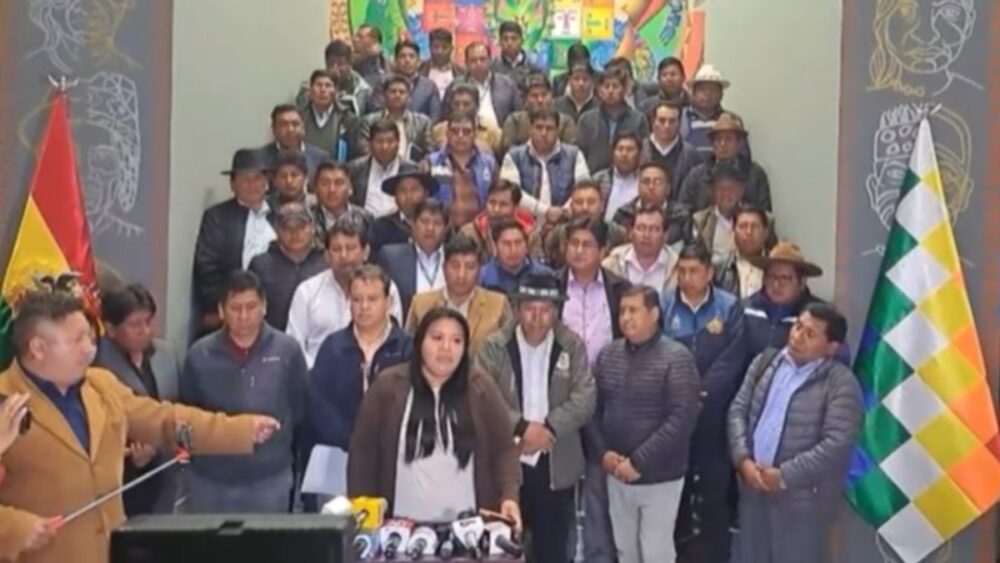 Agamdepaz proclama a Luis Arce como candidato 2025-2030