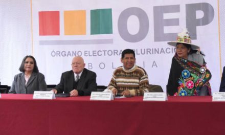 TSE y líderes políticos se reúnen para garantizar elecciones transparentes