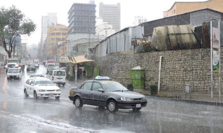 Senamhi emite alerta naranja por lluvias intensas y posible desborde de ríos en siete departamentos de Bolivia