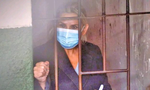 Jeanine Áñez: “No cometí corrupción, soy presa política del MAS”