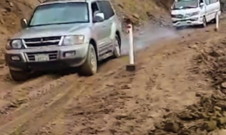 La ABC habilita paso para vehículos livianos en la ruta Oruro-Cochabamba