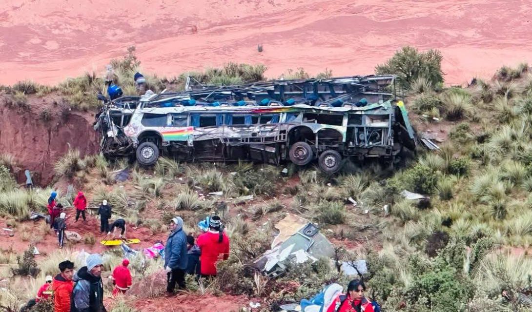 Trágico ‘carnaval del Bicentenario’ deja al menos 74 muertos en 6 accidentes en los 4 días de fiesta