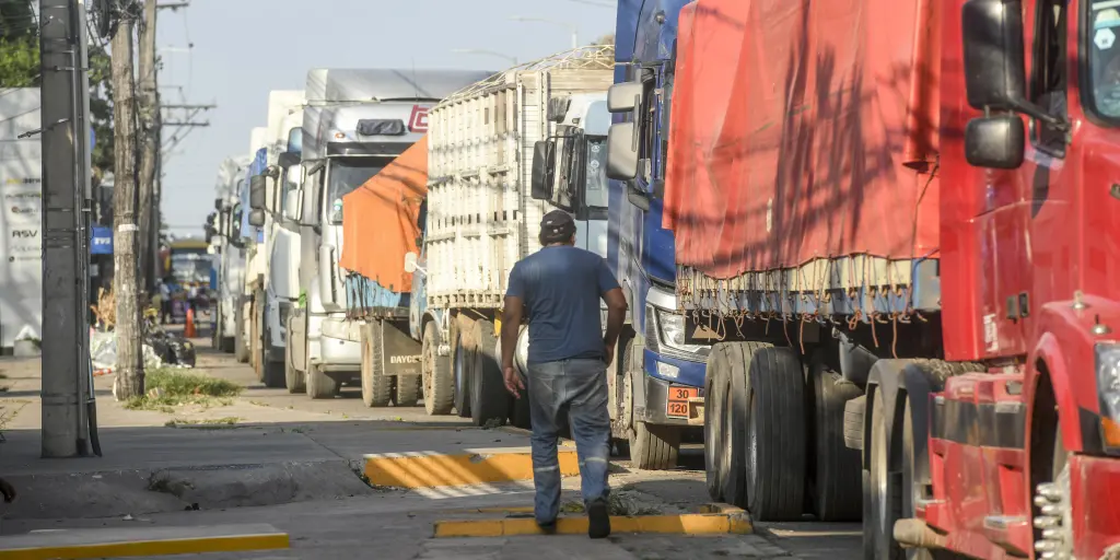 Falta de diésel: Anuncian bloqueo indefinido en Concepción desde este lunes