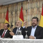 Bloque opositor elegirá candidato con tres encuestas idénticas