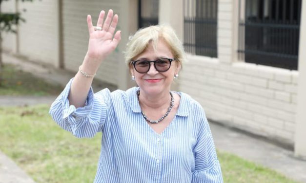 Exdiputada y allegada a Costas renuncia a Demócratas en rechazo a alianza con Tuto Quiroga
