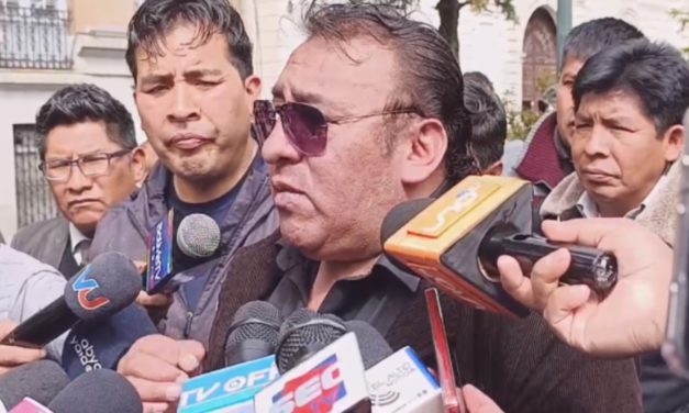 Transportistas de La Paz afirman que la población «está conforme» con el incremento de pasajes