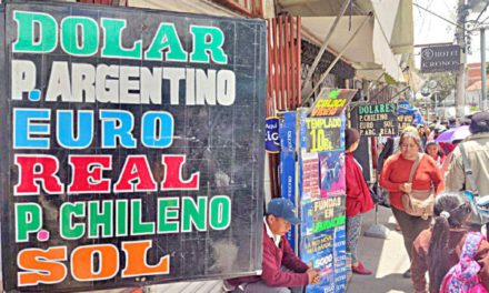 Sucre: El dólar paralelo sube a Bs 14,50 y duplica tipo oficial