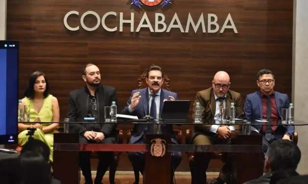 Manfred: “Si el día de hoy no se llevan la basura, yo voy a rescindir el contrato con la empresa”