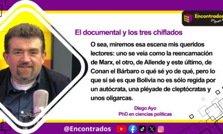 El documental y los tres chiflados