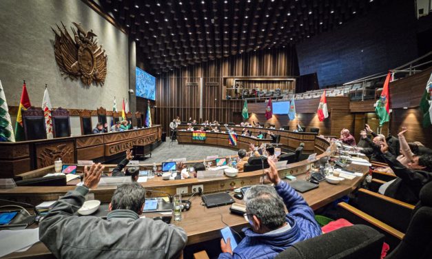 El Senado aprueba proyecto de ley de protección y resguardo de las reservas de oro