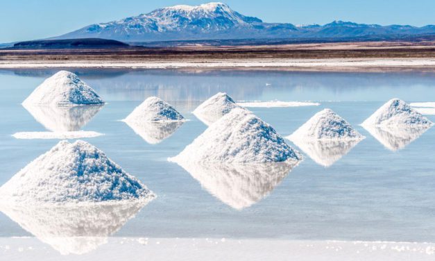 SRK certifica reservas por 21 millones de toneladas de litio en Uyuni